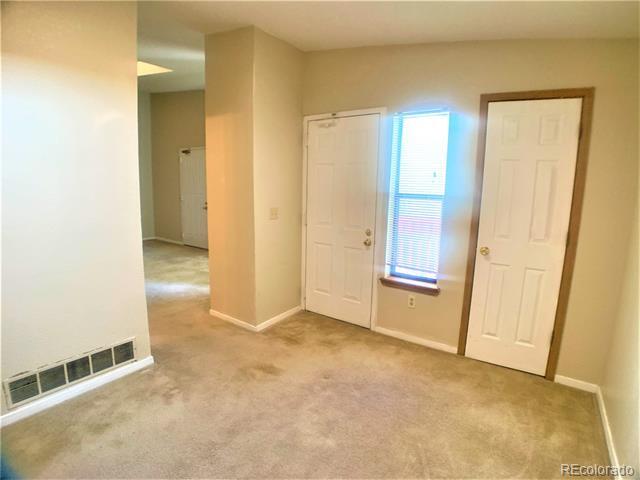 Building Photo - 982 S Dearborn Way
