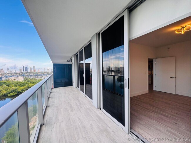 Building Photo - 16385 Biscayne Blvd