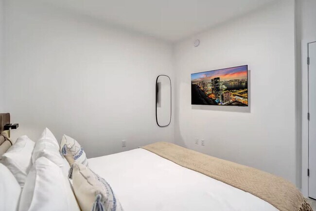 Foto del edificio - 580 72nd St