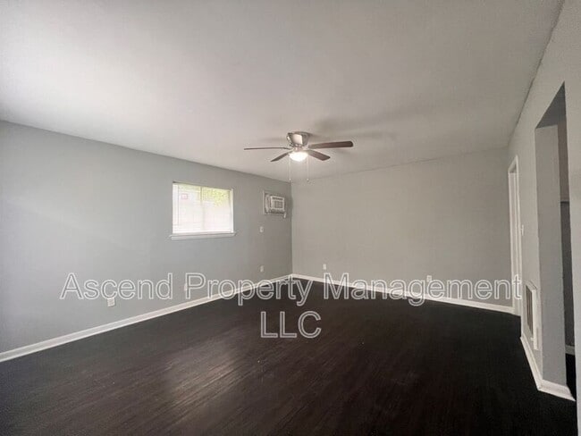 Building Photo - 1118 Wheeler Ave