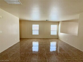Building Photo - 11225 Sandrone Ave