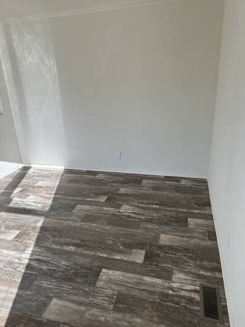 Foto del edificio - 740-990-990 Arroyo Dr