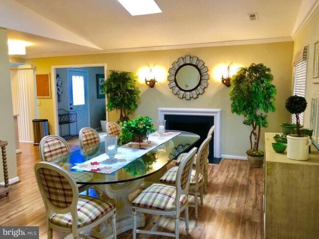 Foto del edificio - 14621 Deerhurst Terrace