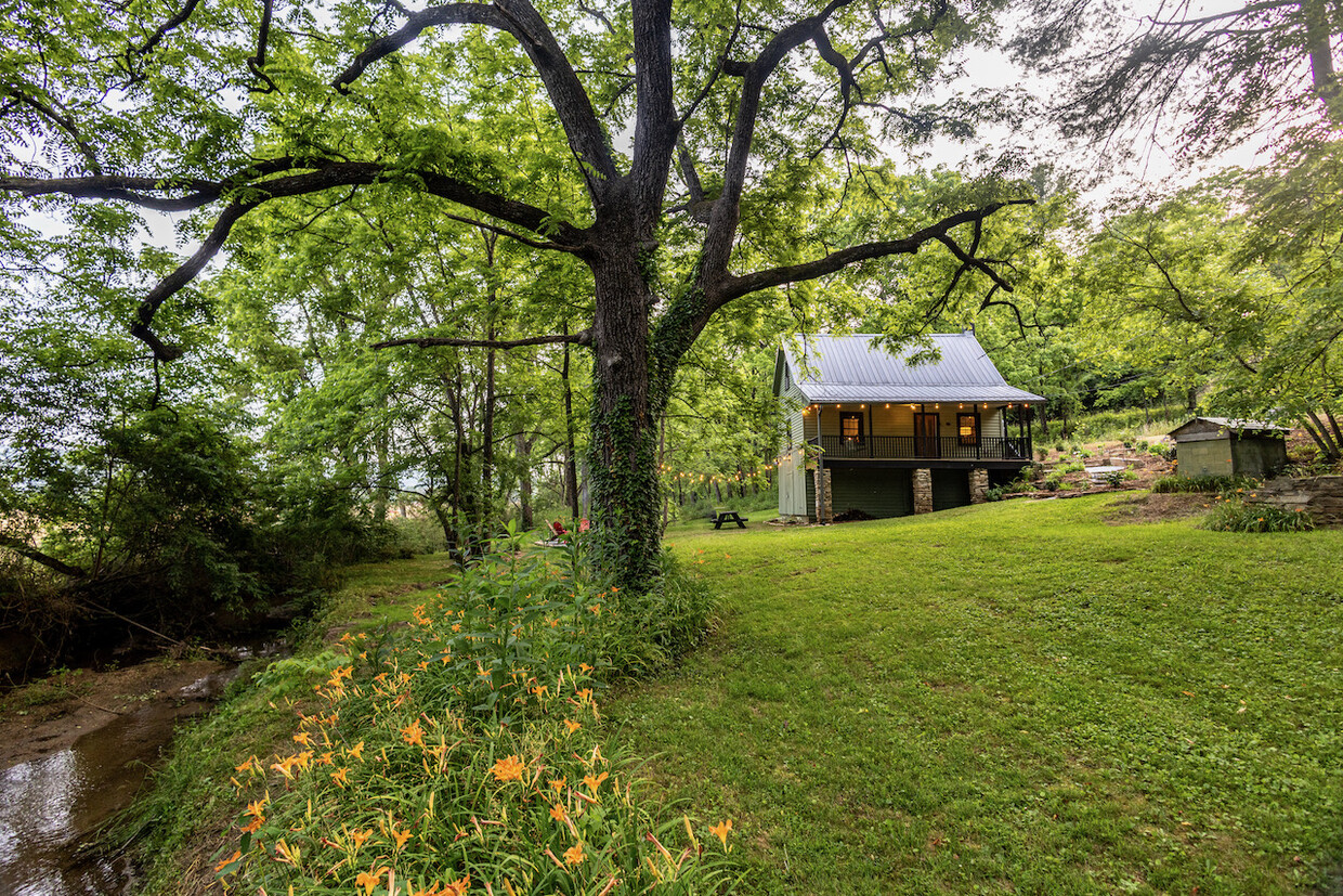 Foto principal - 3750 Old Hendersonville Hwy