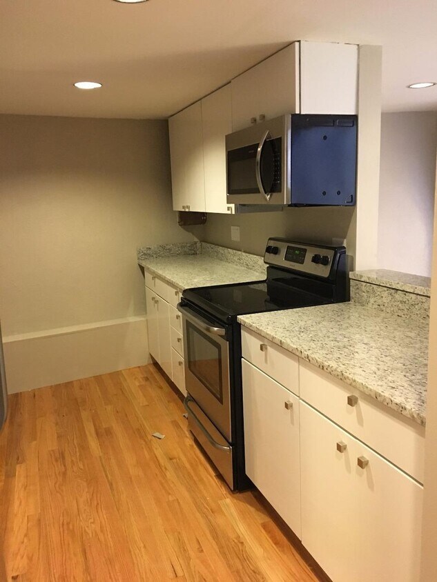 Foto principal - 1.0 bedroom in Somerville Massachusetts 02143