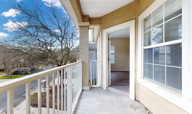 Foto del edificio - 7214 Deerfoot Cir