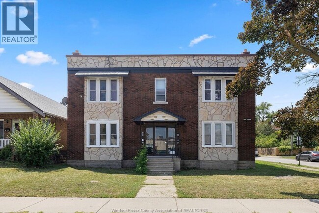 Building Photo - 1107 Pelissier St
