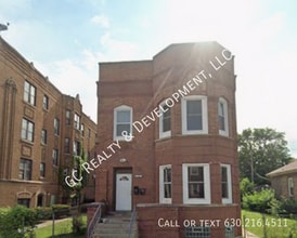 Building Photo - 11347 S King Dr