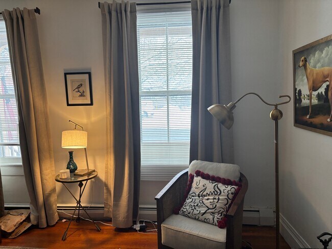 Foto del edificio - 552 Columbia St