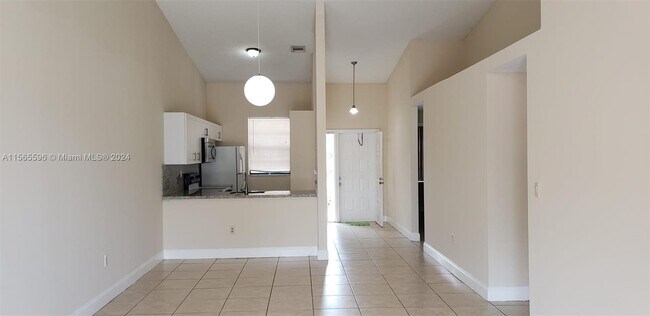 Building Photo - 6707 NW 193rd Ln