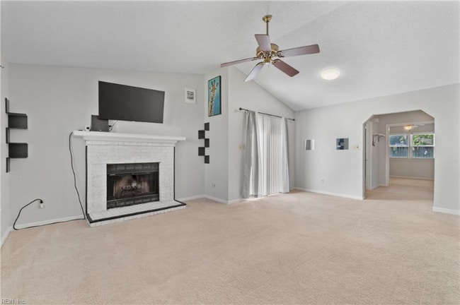 Foto del edificio - 3885 Topaz Ln