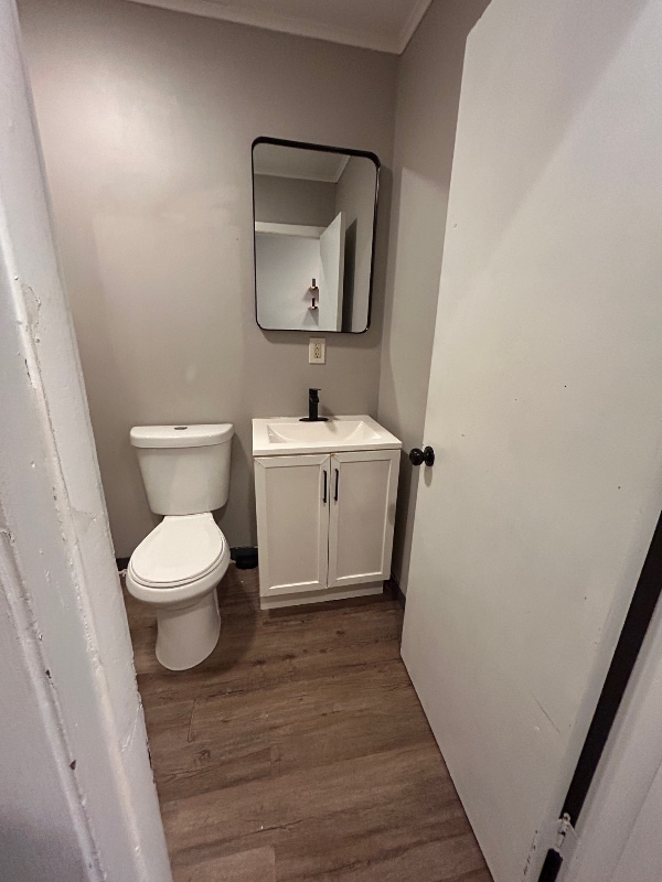 Foto del edificio - 24 1/2 Pine St