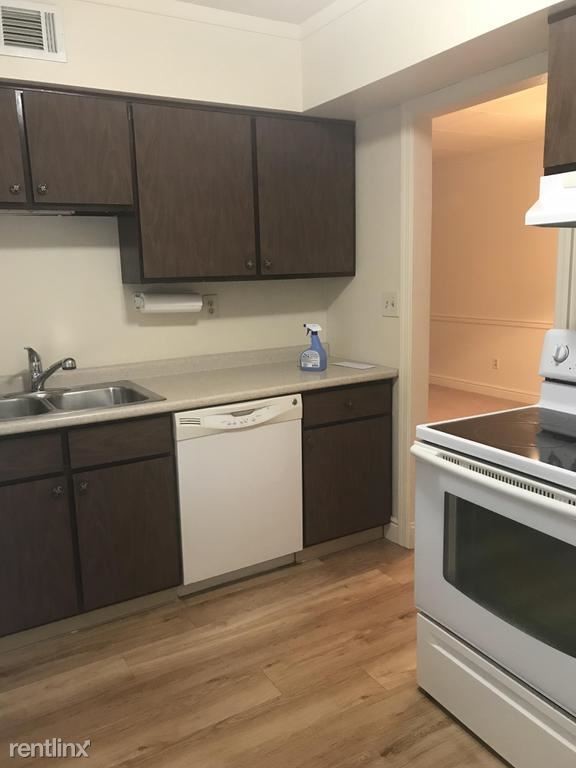 823 Mount Royal Blvd Unit 301, Pittsburgh, PA 15223 Condo for Rent in