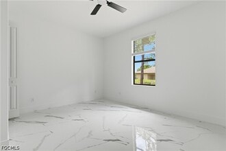 Building Photo - 4787 Golfview Blvd