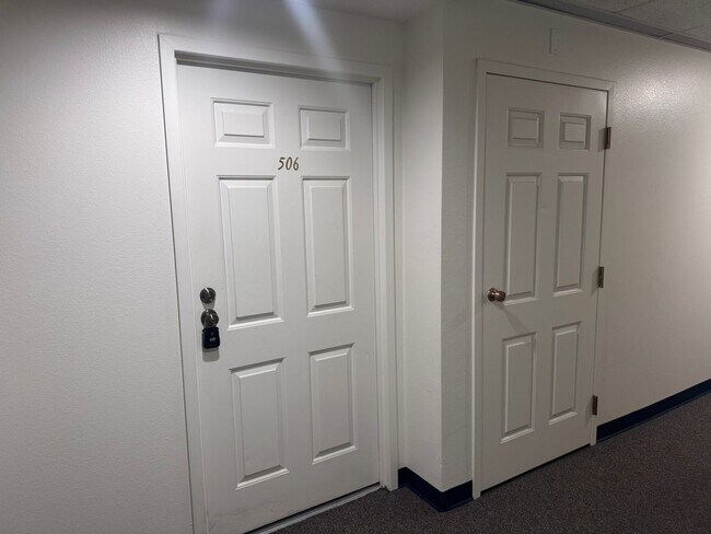 Foto del edificio - Horizon Towers 2Bed 2Bath Condo!!!