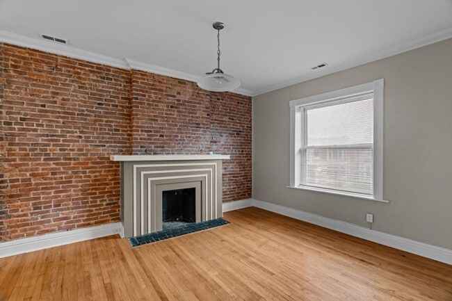 Building Photo - 5783 McPherson Ave