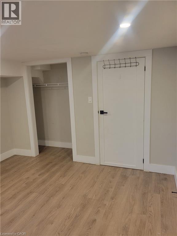 Building Photo - 500 Main St E