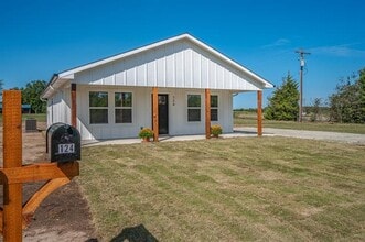 Building Photo - 124 Private Rd 7801