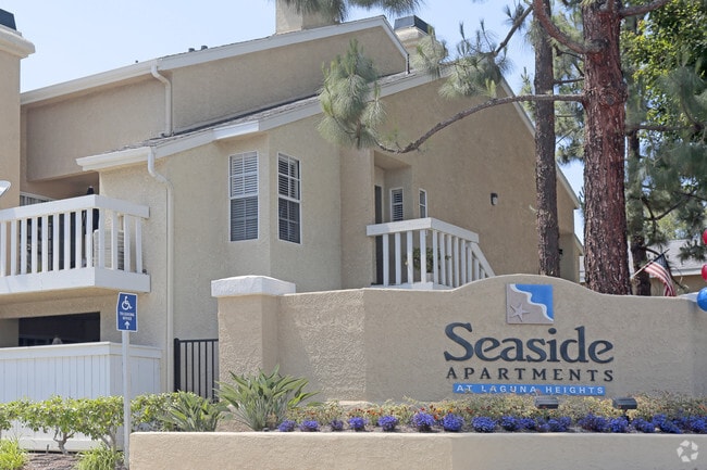 Illustration of Seaside Townhouse Apartments
