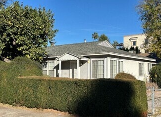 Building Photo - 14323 Burbank Blvd