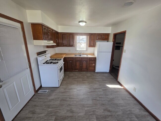 Foto del edificio - 1119 Candice Ct