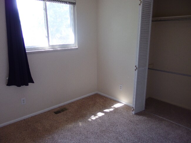Foto del edificio - 5831 W 110th Pl