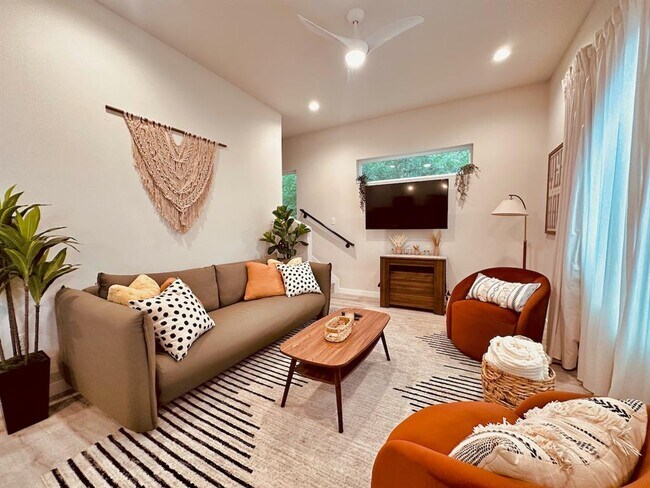 Foto del edificio - 4706 Sylvandale Dr