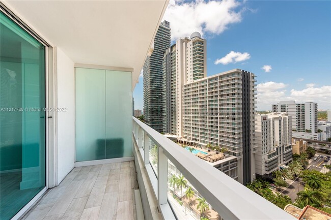 Foto del edificio - 1080 Brickell Ave