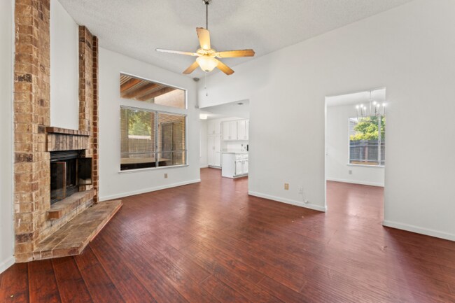 Foto del edificio - 1130 Rudger Way