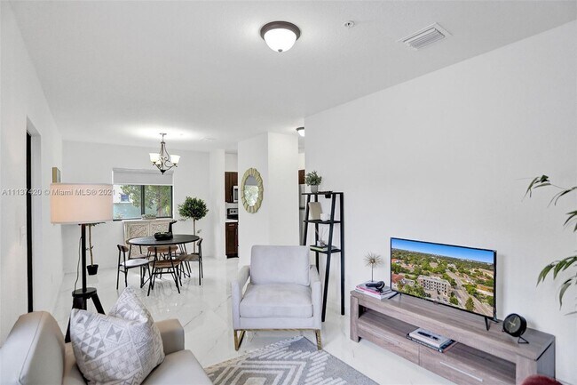Foto del edificio - 856 NW 29th St