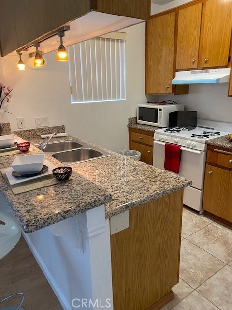 Foto del edificio - 1943 Vista Del Mar Ave