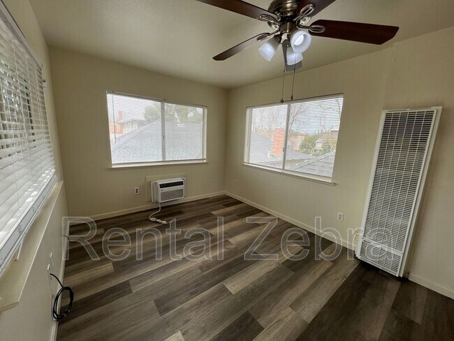 Foto del edificio - 232 W 21st St