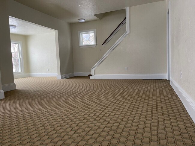 Foto del edificio - Completely Remodeled 3 Bedroom House