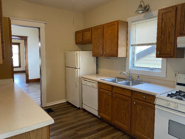 Foto del edificio - 10 National Ave SW