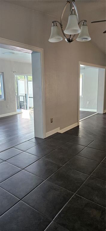 Foto del edificio - 2075 N Keene Rd