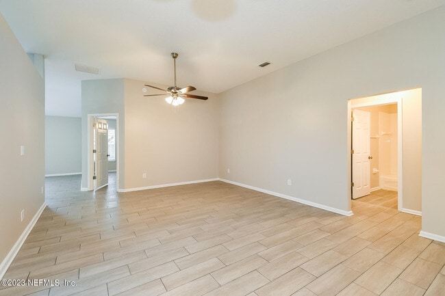 Foto del edificio - 1043 Three Forks Ct