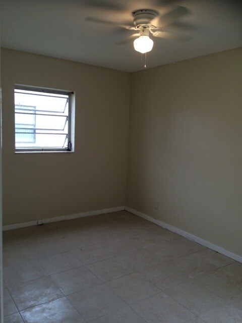Foto del edificio - 1114 NW 19th Ave
