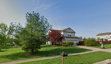 Building Photo - 7480 Hickory Ridge Dr