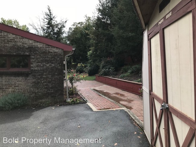 Foto del edificio - 4 br, 2 bath House - 7 Heidelberg Ct.