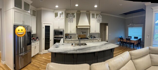 Foto del edificio - 6318 E 127th St S