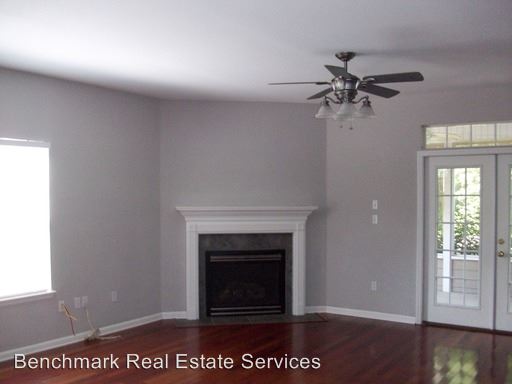 Building Photo - 2480 Heathrow Dr