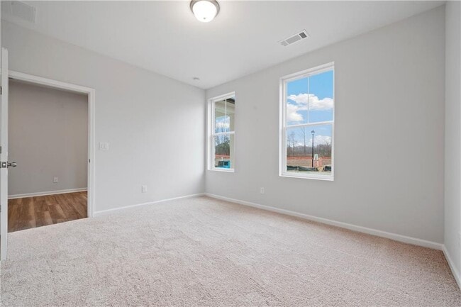 Building Photo - 2320 Whistler Wy NE