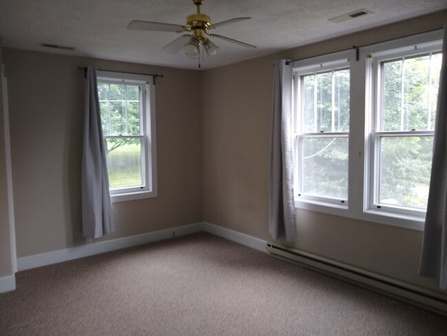 Master Bedroom - 1726 Washington St E