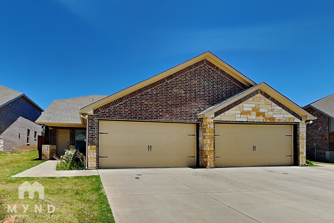 Building Photo - 785 Rolling Terrace Cir