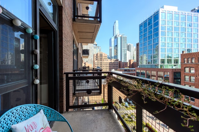 Foto del edificio - 849 N Franklin St