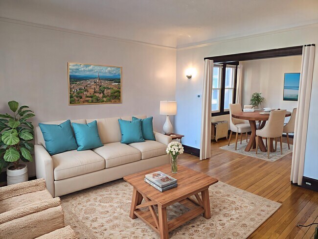 Foto del edificio - 843 Beaconsfield Ave