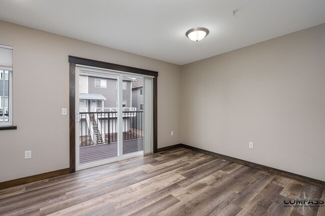 Building Photo - 3011 Eldorado Blvd