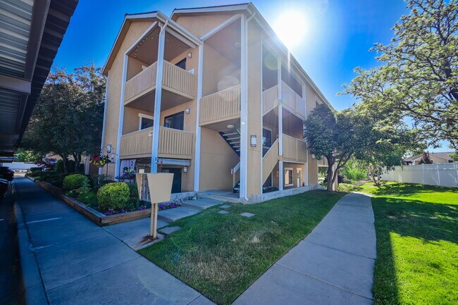 Building Photo - 7196 S Station Creek Way
