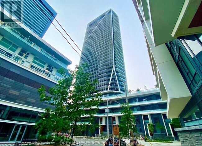 Photo du bâtiment - 50 Ordnance St