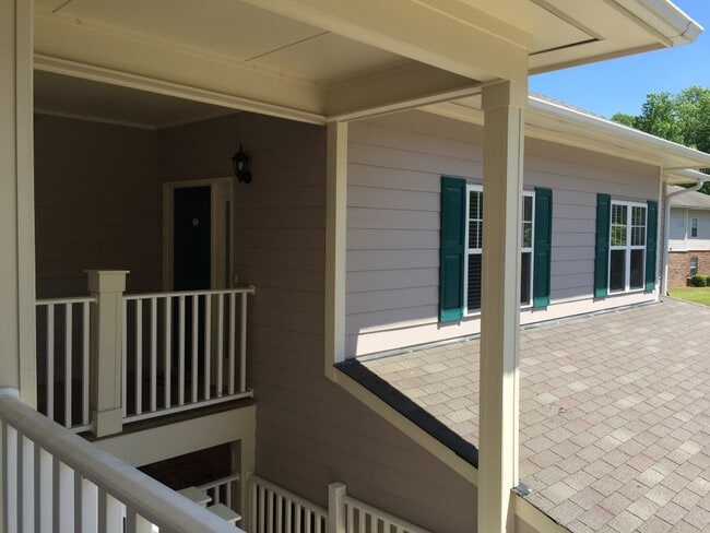 Foto del edificio - 522 Lionshead Rd